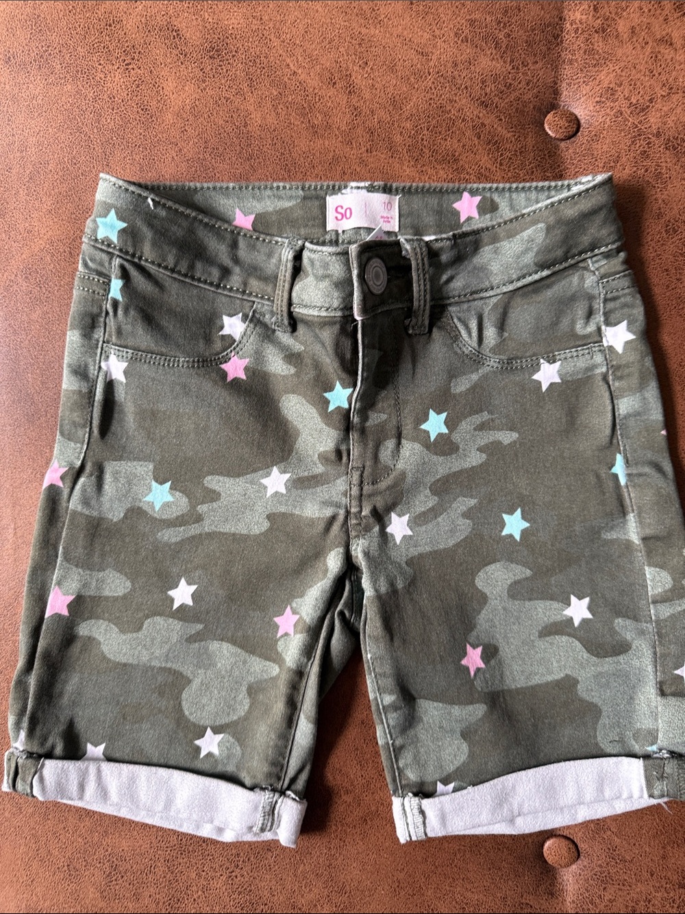 SO Girls' Camouflage Star Shorts in Olive Green with Pastel Stars